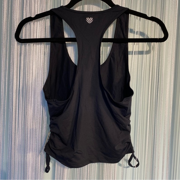 Forever 21 Black Basic T-back Exercise Top NWT Size Small - Picture 3 of 17